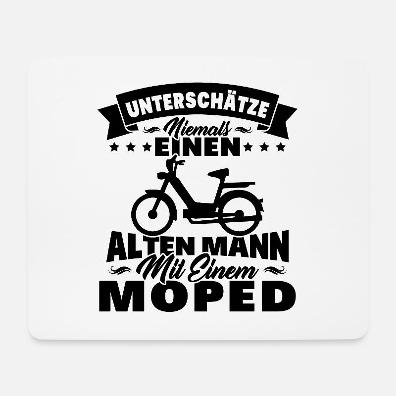 Alten mann mit einem Moped - Mousepad (Querformat) - Weiß