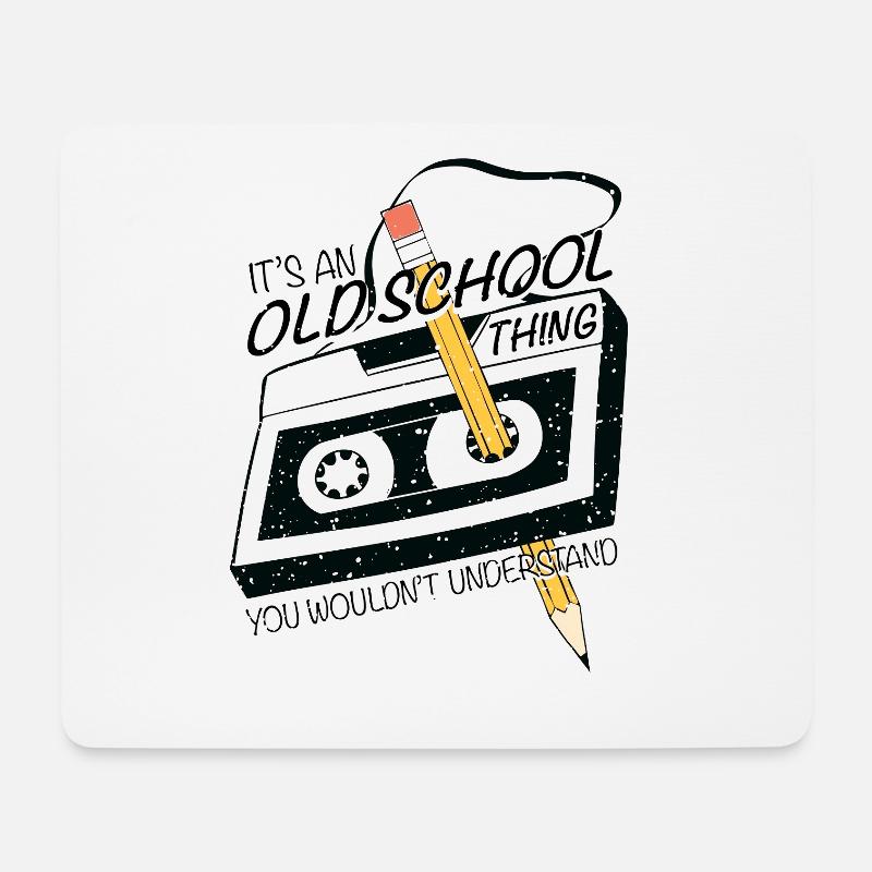Design divertente retrò, audiocassetta e matita - Tappetino per mouse (orizzontale) - bianco