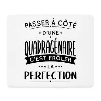 Anniversaire 40 ans - Quadragénaire Perfection - Tapis de souris (format paysage) - blanc - Devant