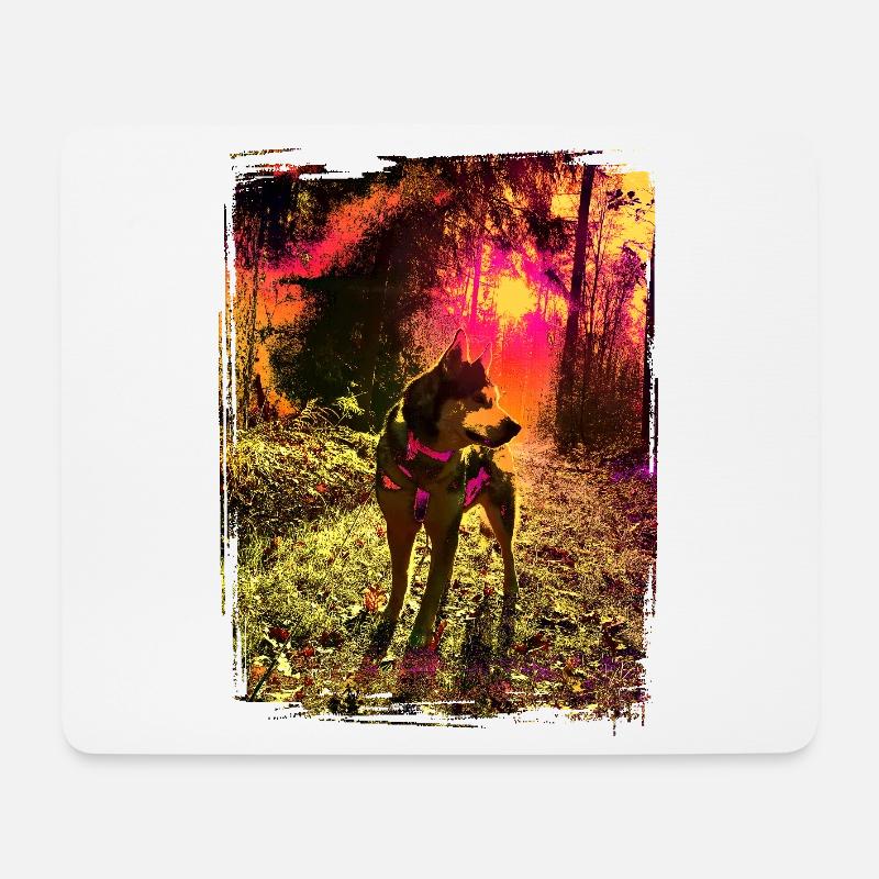Husky im mystischen Sonnenuntergang - Mousepad (Querformat) - Weiß