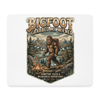 Camping drôle Sasquatch Bigfoot a eu mon pénis - Tapis de souris (format paysage) - blanc - Devant