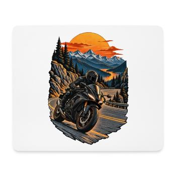 RobVibe Motorrad in den Bergen bei Sonnenuntergang - Mousepad (Querformat) - Weiß - Vorne