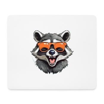 Lachender Waschbär mit Sonnenbrille - Mousepad (Querformat) - Weiß - Vorne