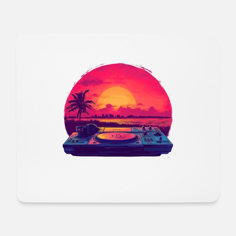 DJ on the beach - Mouse Pad (horizontal) - white