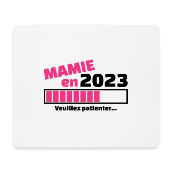 mamie en 2023 veuillez patienter- future mamie - Tapis de souris (format paysage) - blanc - Devant