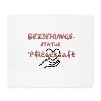 Beziehungsstatus: Pflegekraft - Mousepad (Querformat) - Weiß - Vorne