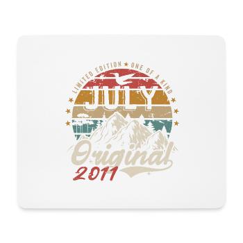 Juillet 2011 | Original Anniversaire Juillet 2011 - Tapis de souris (format paysage) - blanc - Devant