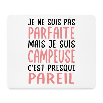 Je ne suis pas parfaite mais je suis campeuse - Tapis de souris (format paysage) - blanc - Devant