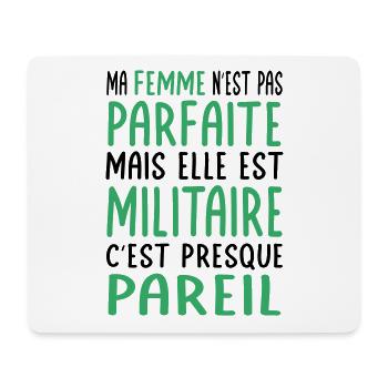 Meine Frau ist nicht perfekt, aber sie ist Militär - Mousepad (Querformat) - Weiß - Vorne