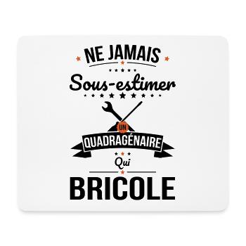 Sous-estimer un quadragénaire qui bricole - Tapis de souris (format paysage) - blanc - Devant