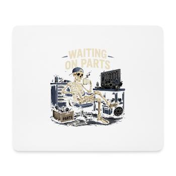 En Attente De Pièces | Humour Bricolage Garage - Tapis de souris (format paysage) - blanc - Devant