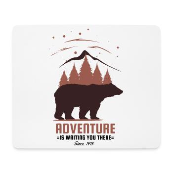 L’aventure vous attend là-bas Camping d’ours - Tapis de souris (format paysage) - blanc - Devant