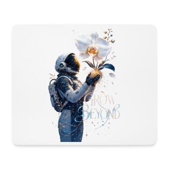 Astronaut und Blumen wachsen jenseits - Mousepad (Querformat) - Weiß - Vorne