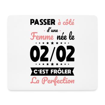 Anniversaire - Née le 2 Février Frôler perfection - Tapis de souris (format paysage) - blanc - Devant