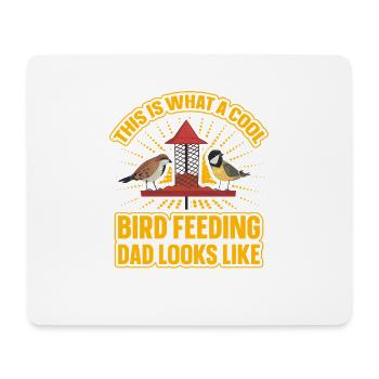 So sieht ein cooler Vogelfüttervater aus - Mousepad (Querformat) - Weiß - Vorne