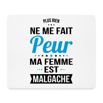 Rien ne me fait peur ma femme est Malgache - Tapis de souris (format paysage) - blanc - Devant
