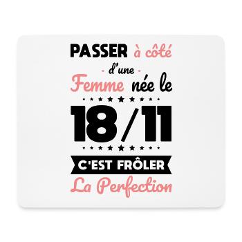 Anniversaire - Née 18 Novembre Frôler perfection - Tapis de souris (format paysage) - blanc - Devant
