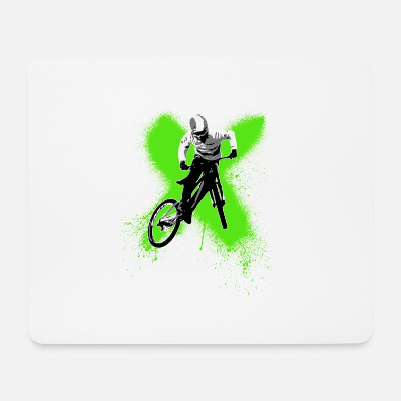cooler Junge springt mit Mountainbike - Mousepad (Querformat) - Weiß