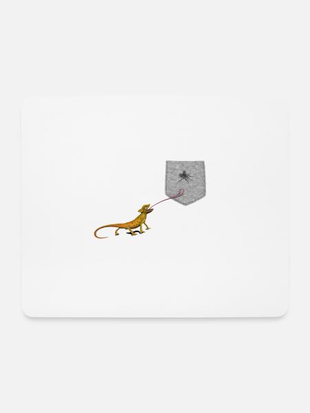 Eidechsenzunge, die nach der Fliege im falschen Taschenspaß greift - Mousepad (Querformat) - Weiß