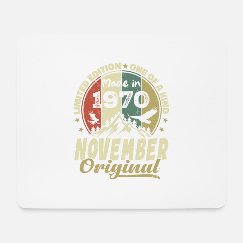 November 1970, November 1970 Geburtstagsgeschenk - Mousepad (Querformat) - Weiß