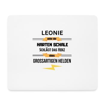 Leonie unter harte Schale eines Großartigen Helden - Mousepad (Querformat) - Weiß - Vorne