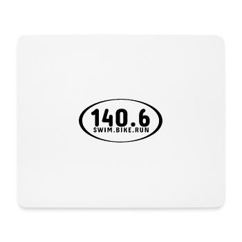 140.6 SWIM.BIKE.RUN. - Mousepad (Querformat) - Weiß - Vorne