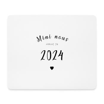 Bébé arrive en 2024 ! - Tapis de souris (format paysage) - blanc - Devant