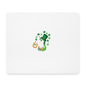 St. Patrick's Day is magical - Mousepad (Querformat) - Weiß - Vorne