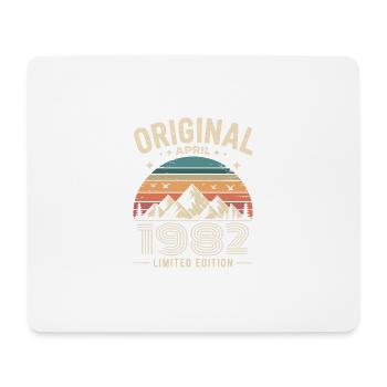 février 1982 – Légende des sommets et montagnes - Tapis de souris (format paysage) - blanc - Devant