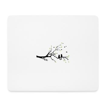 2 Katzen mit Herz sitzen auf einem Baum. - Mousepad (Querformat) - Weiß - Vorne