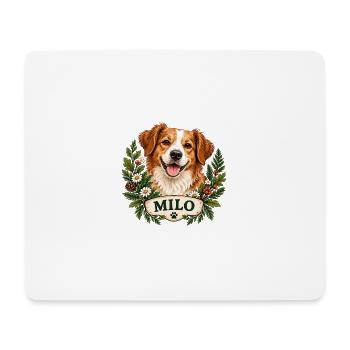 Hund Milo mit Blumenkranz - Mousepad (Querformat) - Weiß - Vorne