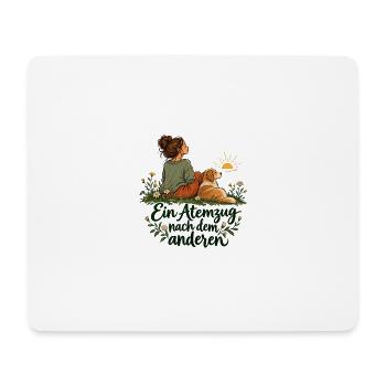 Achtsamkeit mit Hund - Mousepad (Querformat) - Weiß - Vorne