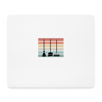 Femme avec un cadeau de gardien de balai - Tapis de souris (format paysage) - blanc - Devant