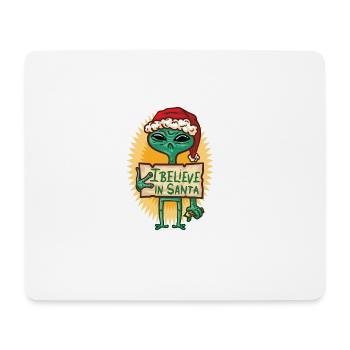 Alien with Santa hat believes in Santa Claus - Mouse Pad (horizontal) - white - Front