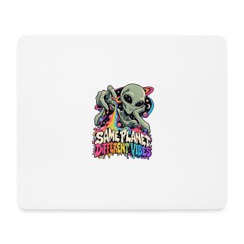 Gleicher Planet, andere Vibes - Mousepad (Querformat) - Weiß - Vorne