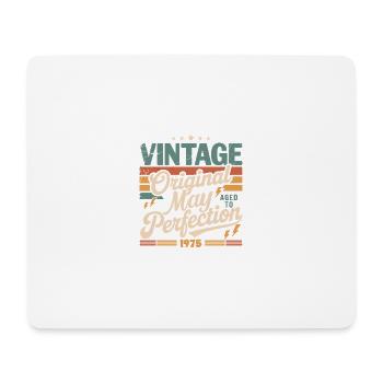 Millésime mai 1975 – Perfection pendant 51 ans - Tapis de souris (format paysage) - blanc - Devant