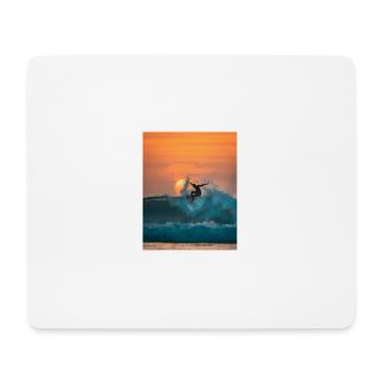 surfer riding on waves - Mousepad (Querformat) - Weiß - Vorne