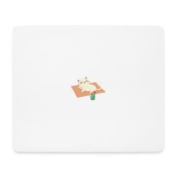 Chat de dessin animé se relaxant sur la plage sur une couverture et une boisson - Tapis de souris (format paysage) - blanc - Devant
