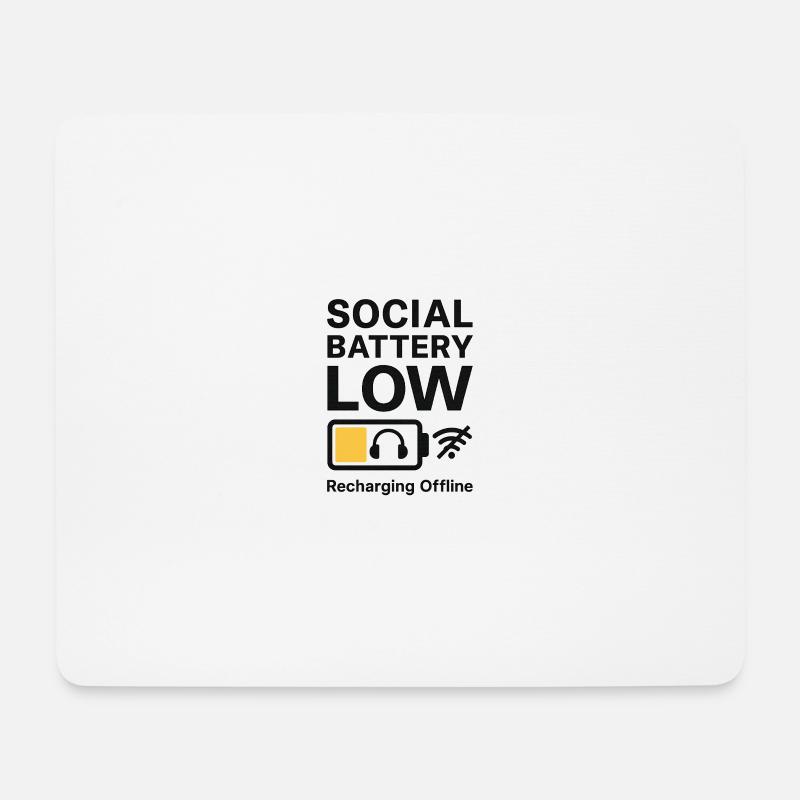 Social Battery Low – Recharging Offline - Mousepad (Querformat) - Weiß