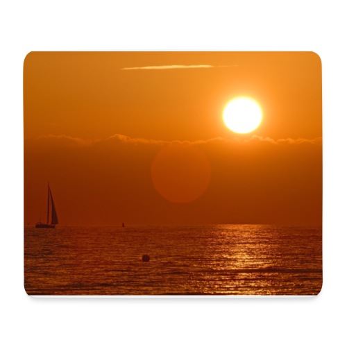Segelboot im Sonnenuntergang - Mousepad (Querformat)