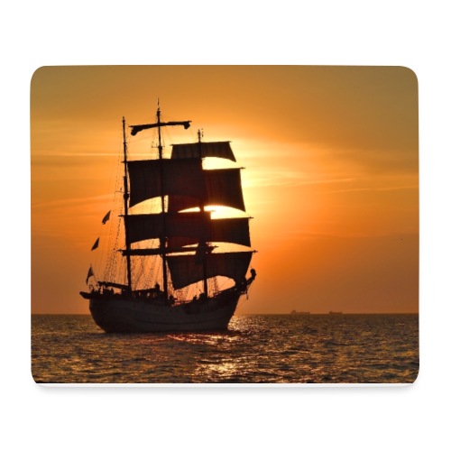 Schiff im Sonnenuntergang - Mousepad (Querformat)