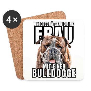 Ne sous-estimez JAMAIS une femme avec un chien bouledogue chien - Dessous de verre (lot de 4) - blanc - Devant