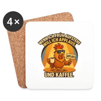 Applaus & Kaffee – der frühe Gockel🐓☕️ - Untersetzer (4er-Set) - Weiß - Vorne
