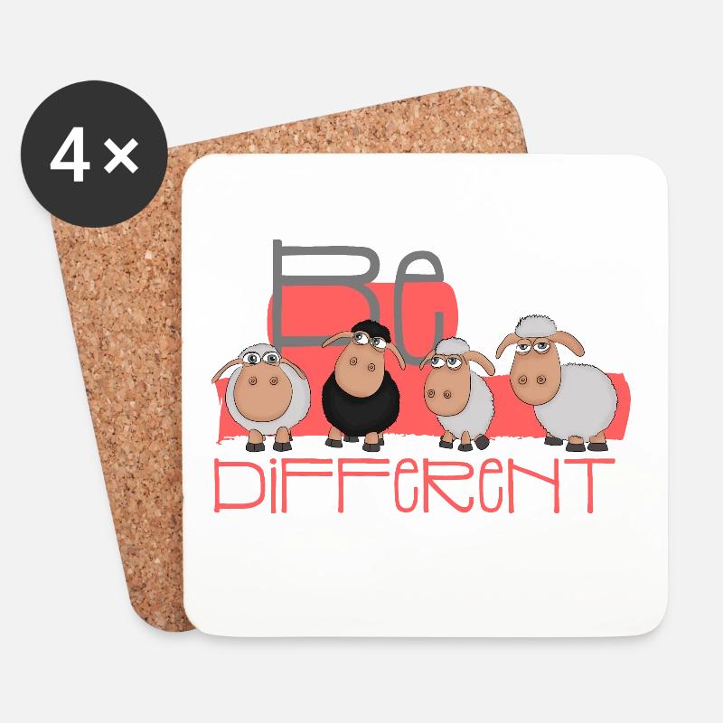 Be different: Schwarzes Schaf und weiße Schafe - Untersetzer (4er-Set) - Weiß