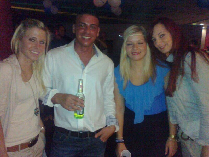 Banner image of 116165363